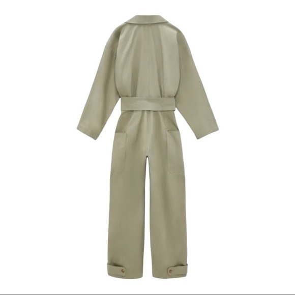 Zara Khaki Green V-Neck Belted Oversized Utility Jumpsuit - Picture 3 of 9